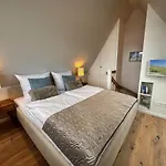Land In Sicht