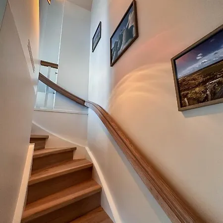 Land In Sicht * Лист